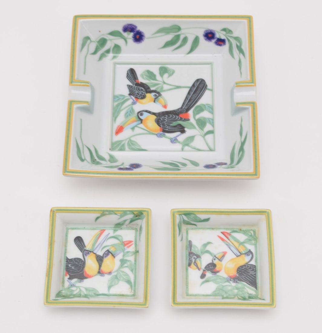 Hermes 3 pc. Ashtray Set, Original Box has Stains (1 of 6)