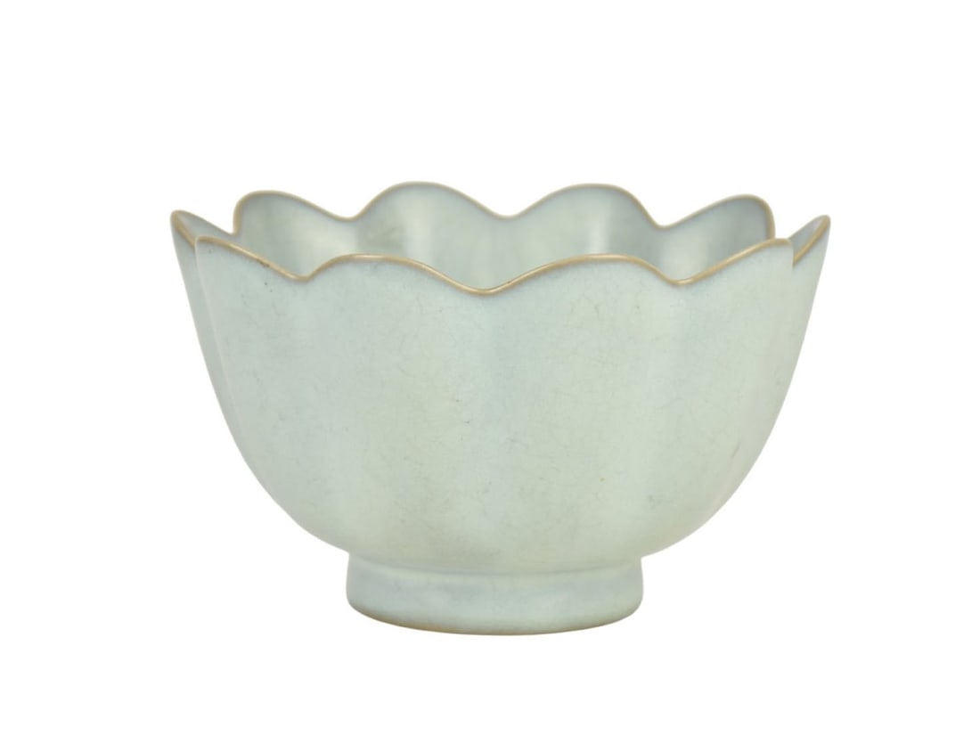 Chinese Ruyao Glaze Lotus Bowl - A stoneware ceramic lotus bowl with sky blue Ruyao glaze, one side (1 of 5)