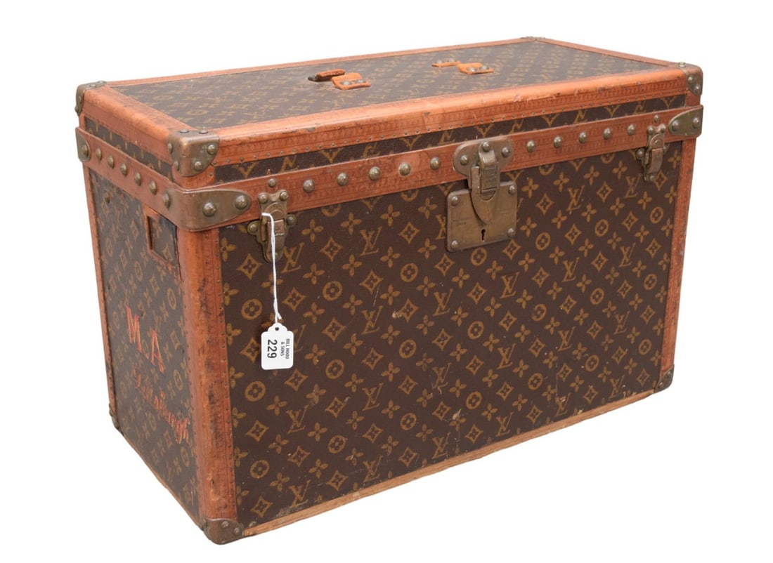 Vintage Louis Vuitton Trunk Monogram Sides, 15 1/2"h x 24"w x 11 1/4"d  (Handle is broken off and (1 of 16)
