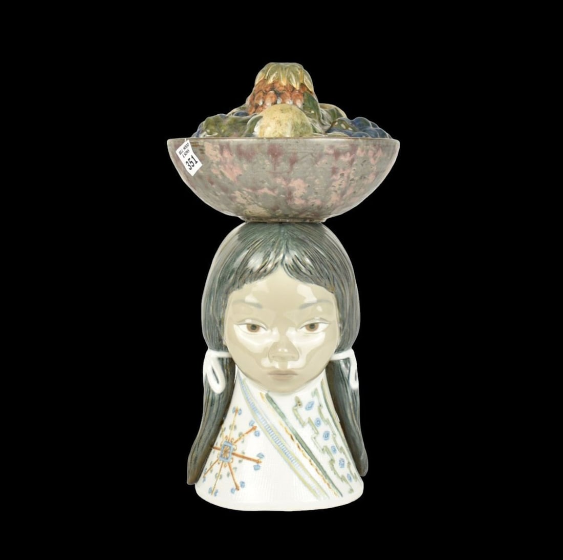 Lladro Glossy Porcelain "Woman From Guadalupe", #4768 Retired 1973, 17"H x 8"w: Lladro Glossy Porcelain "Woman From Guadalupe", #4768 Retired 1973, 17"H x 8"w