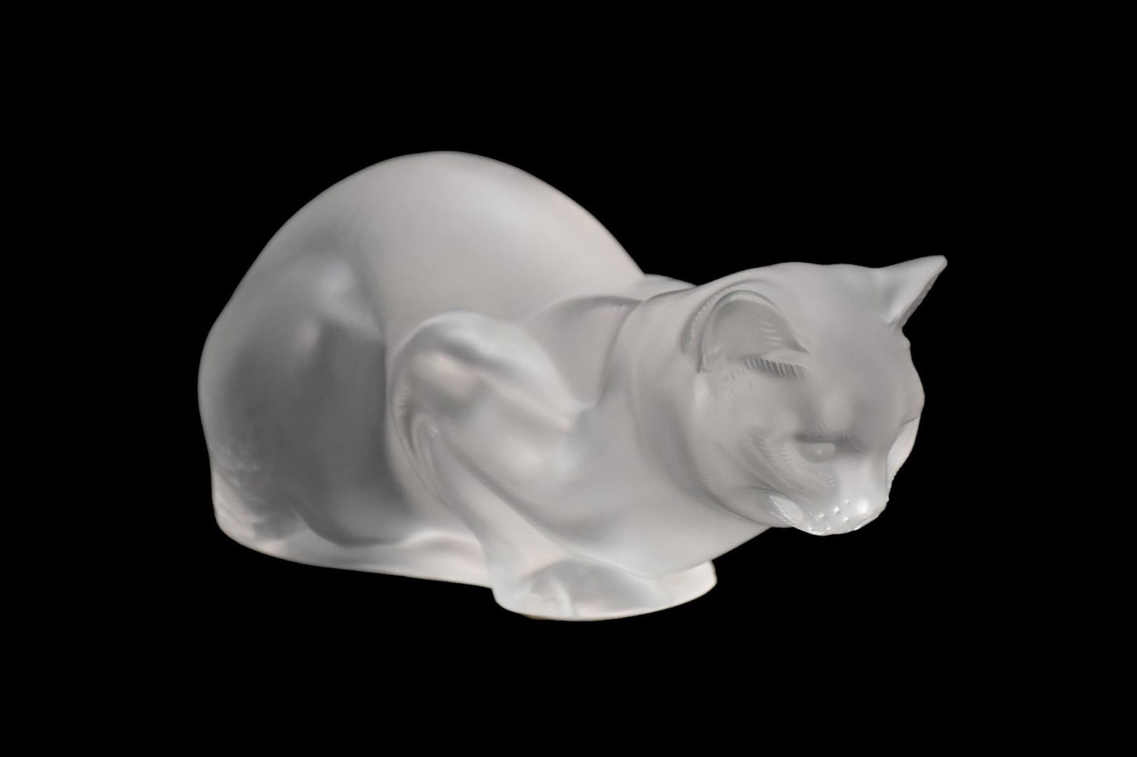 Lalique France Crystal Crouching Cat, 3 3/4"h x 9"w (1 of 5)