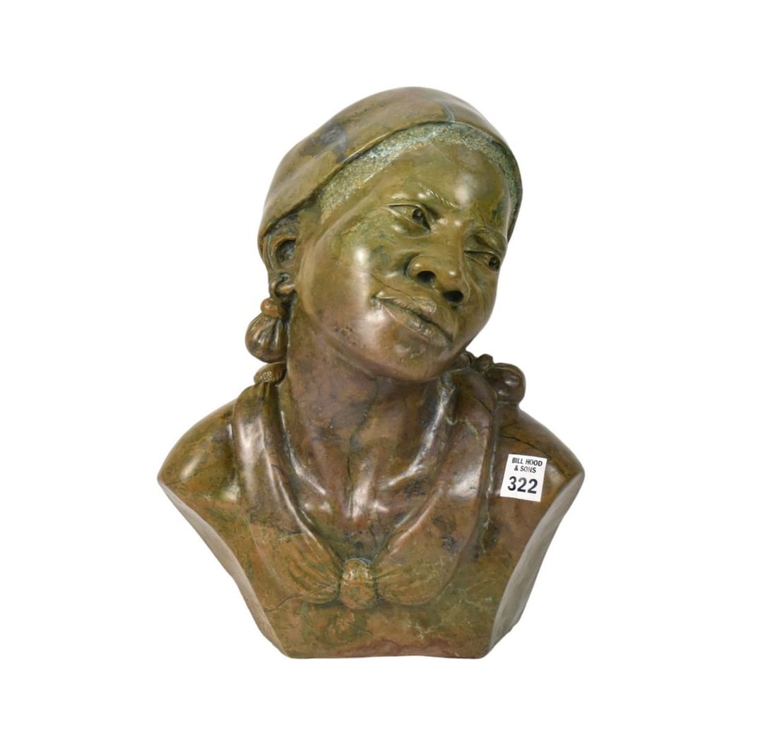 Amos Marimo (Zimbabwe, 20th Century) Verdite Sculpture of a Woman - A sculptural bust of a African (1 of 8)