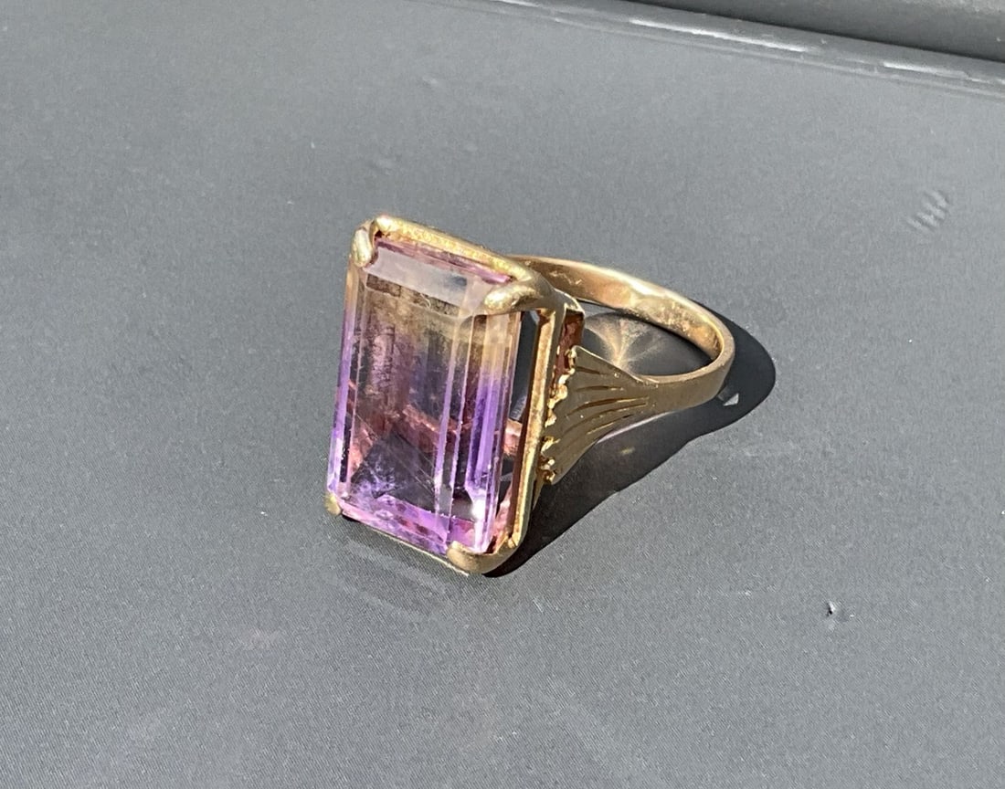 Russian Antique Gold Tourmaline Ring size 6, Russian Antique gold tourmaline ring stamped 56 and: Russian Antique Gold Tourmaline Ring size 6, Russian Antique gold tourmaline ring stamped 56 and maker marks.
