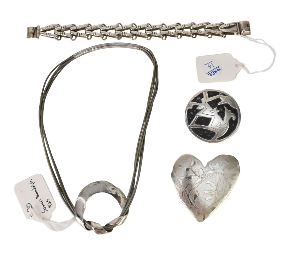 Mexican 999 Silver Brooch, In the form of a heart, with incised leaves. Incised “B. Scheffer 999 (1 of 7)