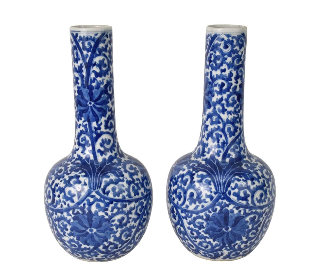 Pair Blue & White Porcelain Vases, Double Ring Mark - A pair of Chinese porcelain globular (1 of 7)