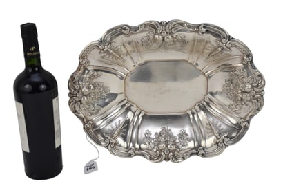 Reed & Barton FRANCIS I Sterling Centerpiece Bowl - A Reed & Barton Sterling Silver oval footed