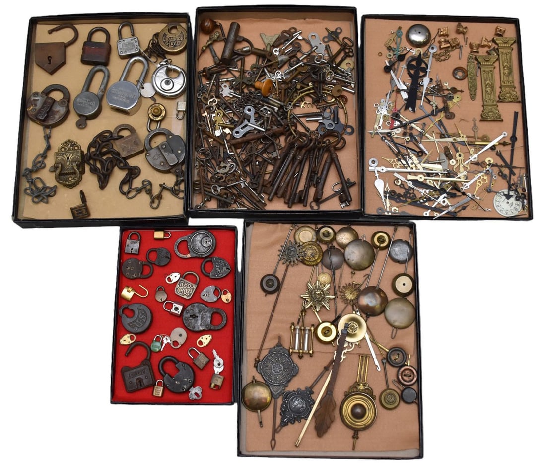 5 Box Lots Consisting of Vintage Padlocks, Clock Keys, Skeleton  Keys, Barn Keys, Etc, Clock Hands & (1 of 9)
