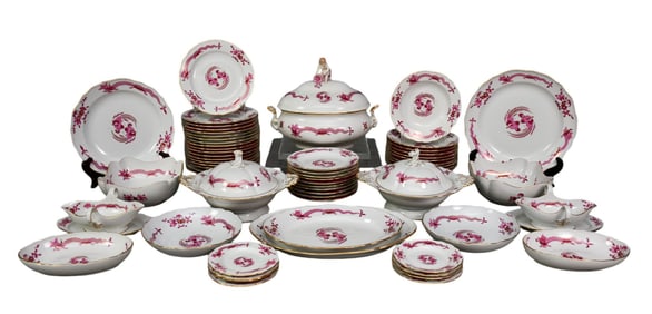 Meissen Porcelain Dinner Service, 61 Pcs. Rich Court Dragon Pink Pattern, Pink Dragons and Floral