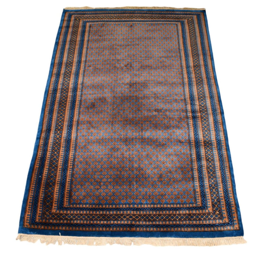 Blue and Beige Deep Border Rug (8 rows) 6.1 x 9.4ft: Blue and Beige Deep Border Rug (8 rows) 6.1 x 9.4ft