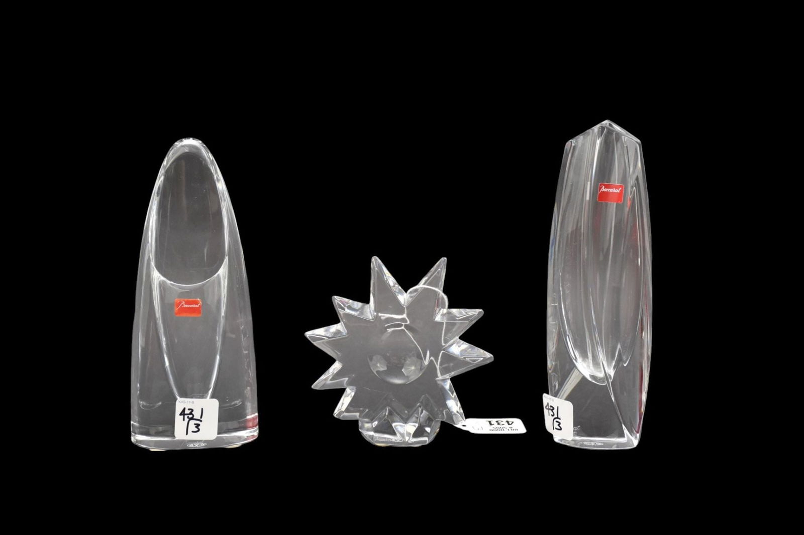 3 Baccarat Crystal pcs, 2 Bud Vases and star paperweight (original boxes) (1 of 5)