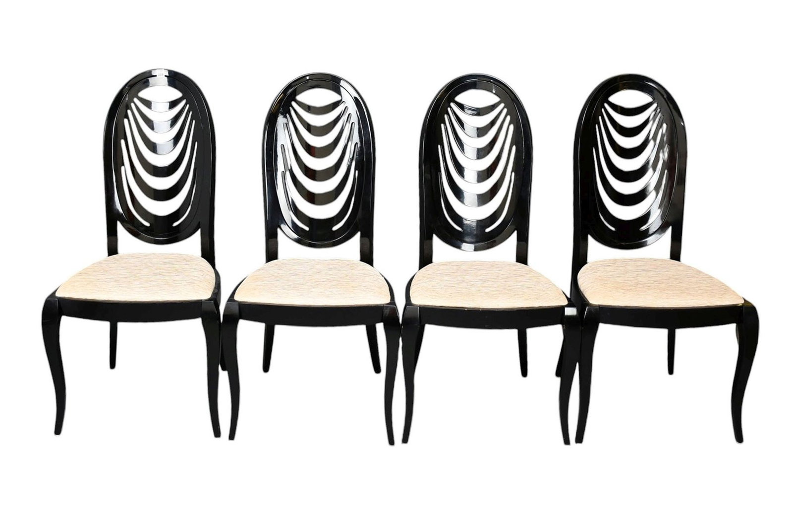 4 Pietro Costantini Black Lacquered Dining Chairs: 4 Pietro Costantini Black Lacquered Dining Chairs Made in Italy, Impressed Mark on underside of chairs.