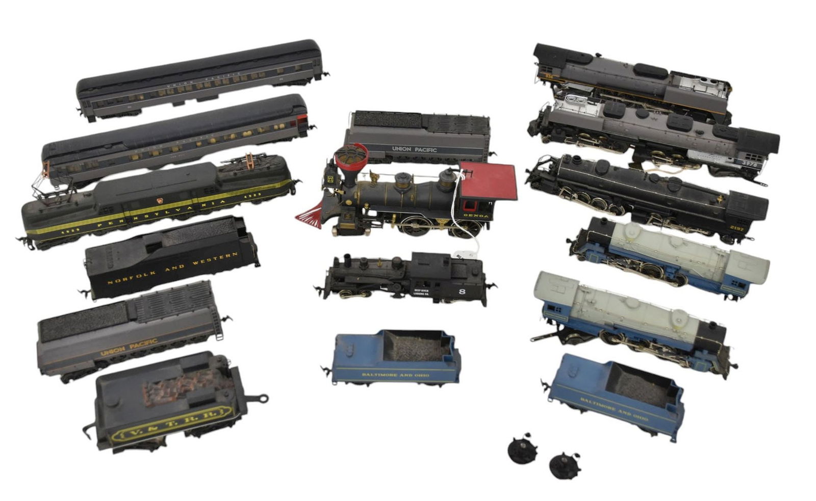 Collection of Rivarossi HO Scale Model Trains - Rivarossi/AHM, Made in Italy. Set with 16 trains.: Collection of Rivarossi HO Scale Model Trains - Rivarossi/AHM, Made in Italy. Set with 16 trains. Including Genoa Engine ( 3 3/4" h x 9" l), Baltimore & Ohio and V & TRR coal cars, Deep River Logging