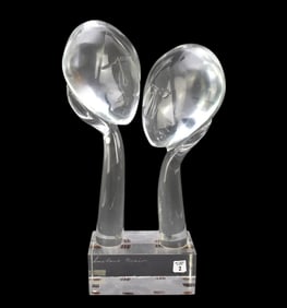 Italian Murano Glass Sculpture, Depicting Hands Holding Faces, "Omanti Gerito", 1936-1991, Signed