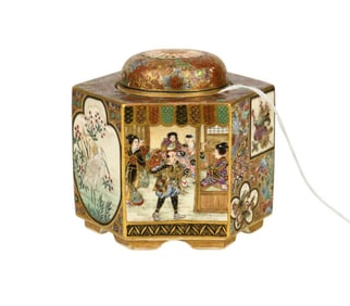 A Japanese Satsuma Six-Sided Censer - Japan, Meiji Period, ca. 1868 - 1912. A Satsuma pottery