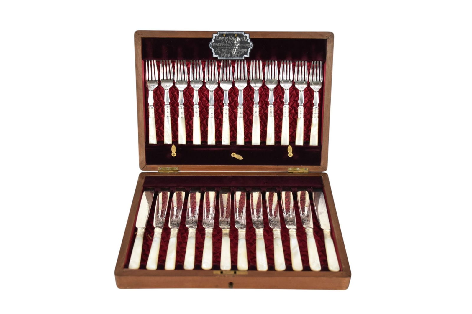 Fish Set with Mother of Pearl Handles, silverplate, 12 Pc. Set in Box (1 of 8)