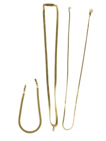 14K Yellow Gold Lot. 2 14K Herringbone Necklace 17 - 18' and 1 Herringbone Bracelet 7". Wt. 35.6