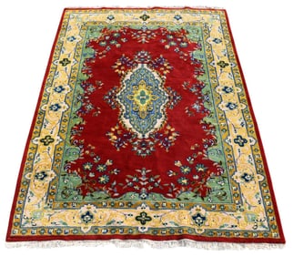 Oriental Rug / Carpet.  6 x 9 feet.