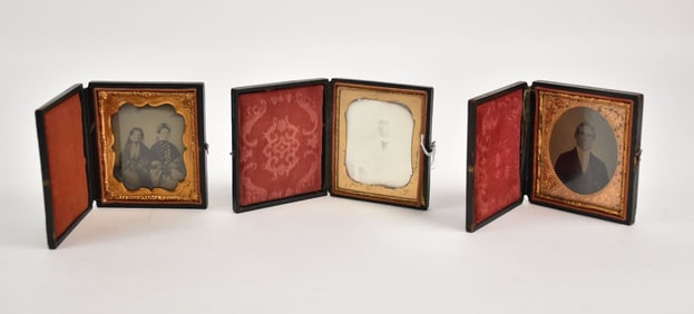19th Century Daguerreotype and Ambrotype Photographs in Cases - Three 19th century photographs in