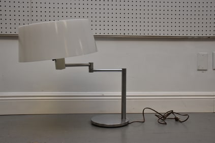 Mid-Century Modern Extendable Arm Table Lamp, Attr. Gerald Thurston for Lightolier