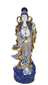 Chinese Porcelain Qing Dynasty figure of Quan Yin, Elaborately Decorated.