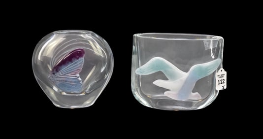 Two Daum France Crystal Vases, Fish & Birds - Two Daum France crystal vases. Each of clear crystal