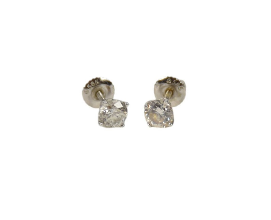 14K white Gold Diamond Earring Studs. .5 carats each SI II H-J screw backs (1 of 2)