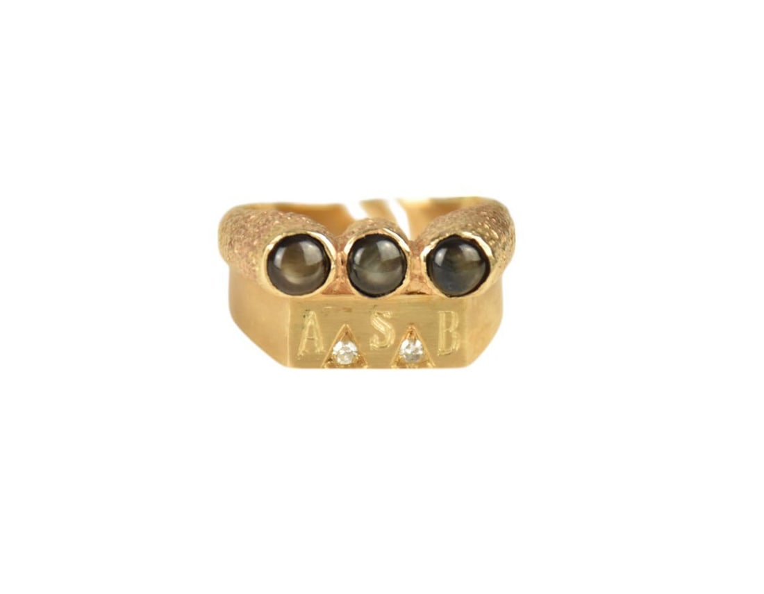 Men's 14K Yellow Gold Star Sapphire with Diamond Accents. Size 8.5 wt. 12.5 grams, has initials ASB: Men's 14K Yellow Gold Star Sapphire with Diamond Accents. Size 8.5 wt. 12.5 grams, has initials ASB