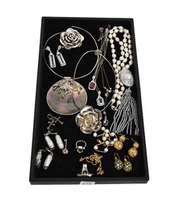 14K Yellow Gold and Sterling Silver Jewelry Lot. 2 - 14K yellow gold necklaces and 2 pairs of
