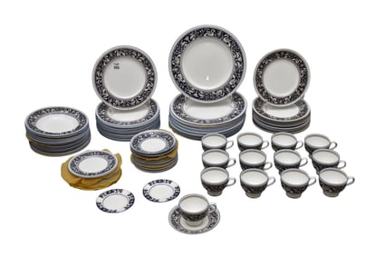 92 pcs. Wedgwood Florentine Cobalt Blue W1956 13 Dinner Plates, 13 Luncheon