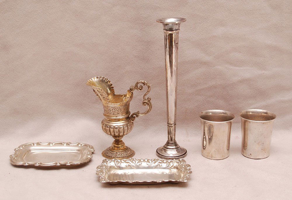 6 pcs. Of sterling, incl; bud vase, 2 jiggers, 2 pin tr: 6 pcs. Of sterling, incl; bud vase, 2 jiggers, 2 pin trays and mini pitcher, 8.5ozt