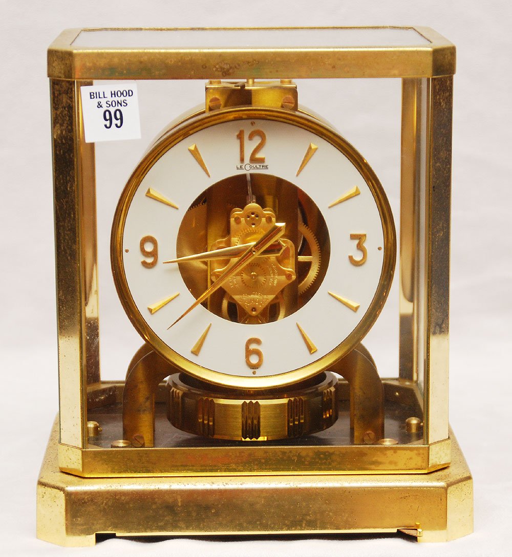 Le Coultre Atmos clock, 9 1/4"h x 8"w: Le Coultre Atmos clock, 9 1/4"h x 8"w