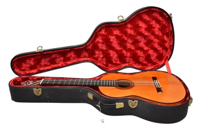 1968 Jose Ramirez Flamenco Class 2a Guitar Cedar top, Spanish cypress back and sides, Brazilian