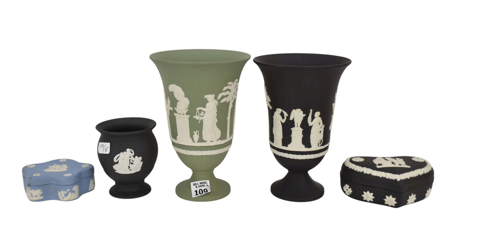 5 Pcs. Assorted Wedgwood Tableware's, 3 Vases & 2 Covered Boxes (1 of 8)