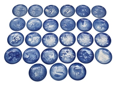 Mother's Day B & G Assorted Plates, 5 (1970's), 11 (1980's) and 11 (1990's), 6"dia