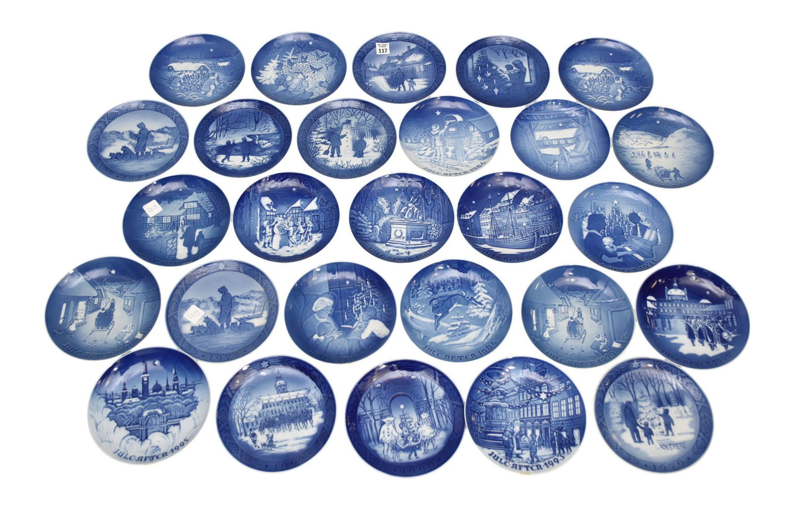 27 B&G Christmas Plates, All From the 90's: 27 B&G Christmas Plates, All From the 90's