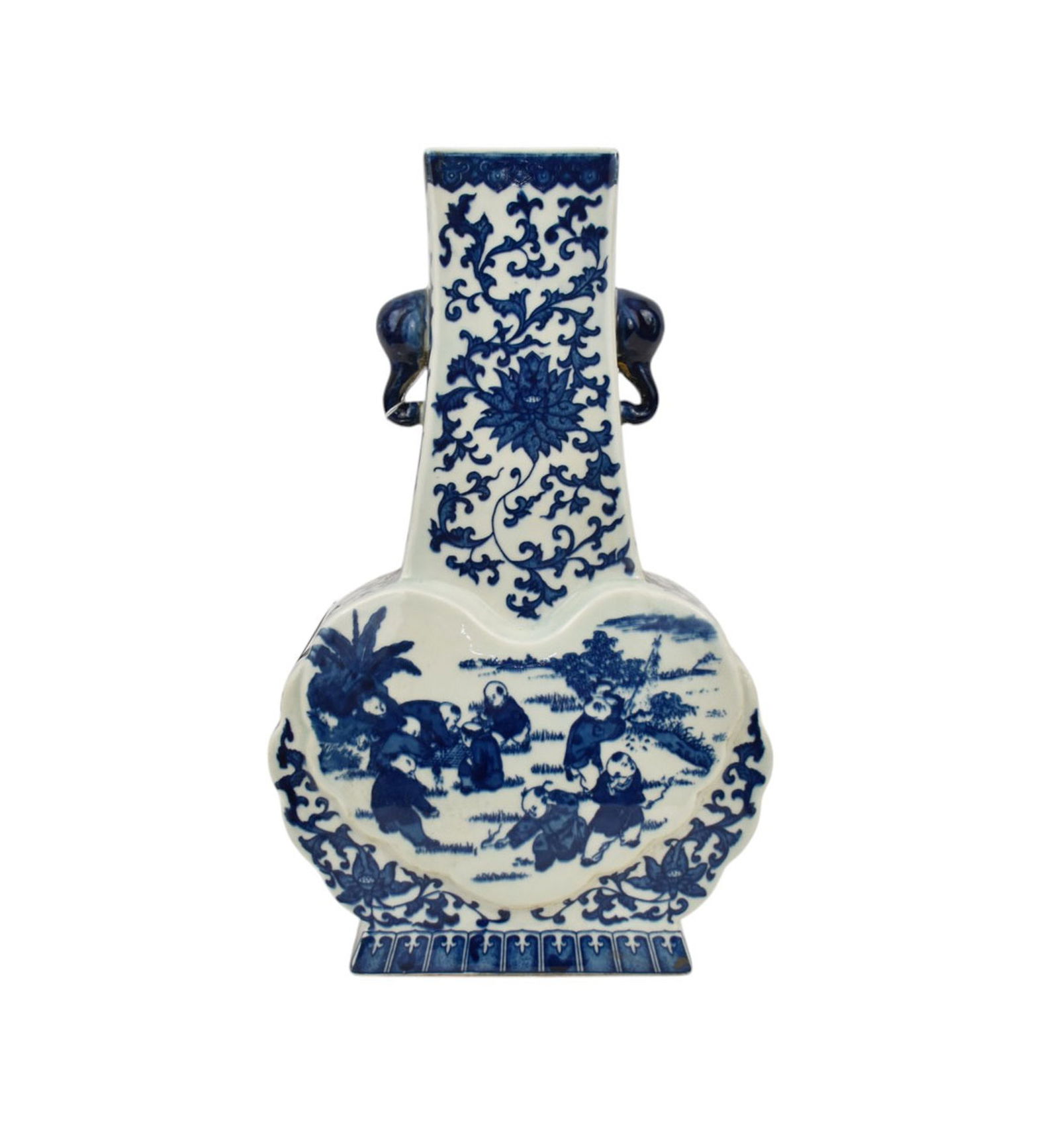 Blue & White Porcelain Four-Sided Vase - A Chinese porcelain vase with a heart-shaped body, long (1 of 10)