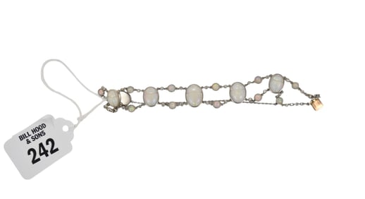 Platinum Opal Diamond Bracelet. 6" wt. 15.1 grams