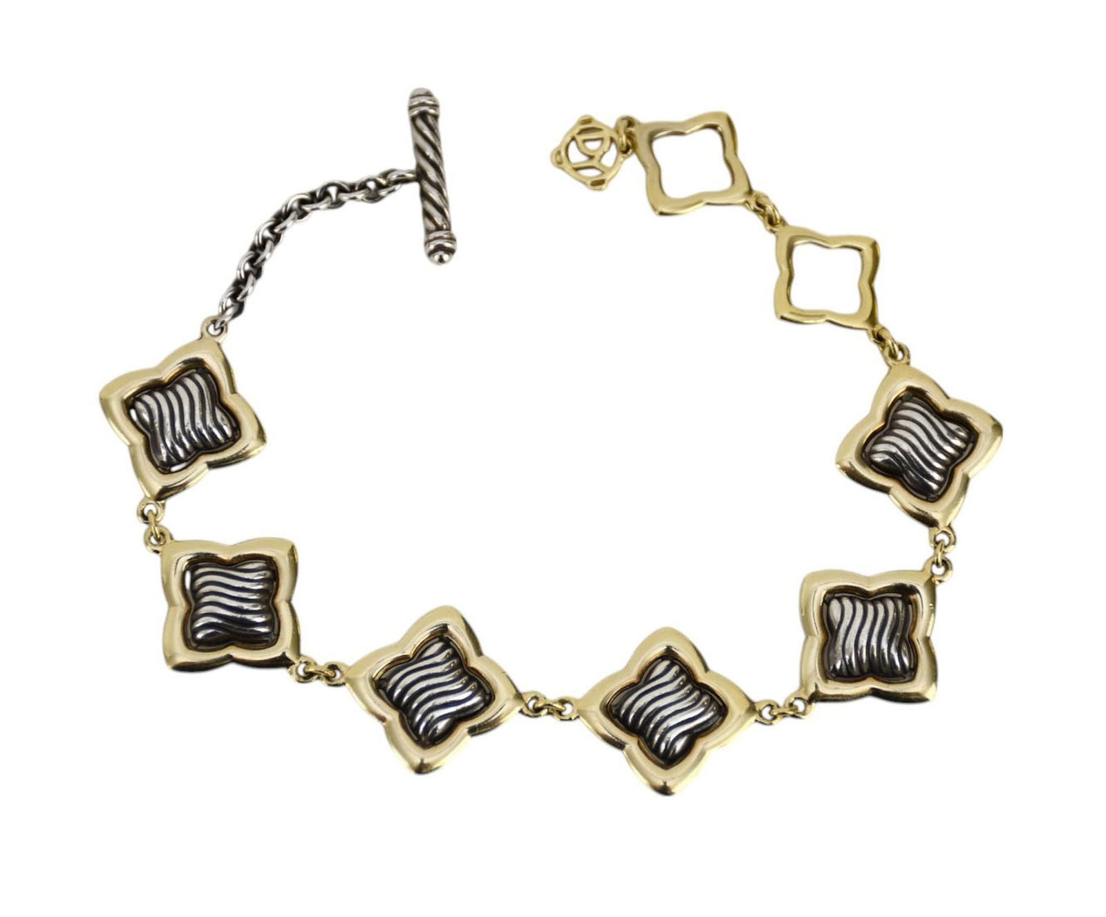 David Yurman 18K & Sterling Quarterfoil Bracelet. 8" wt. 26.1 grams Link style bracelet comprised of (1 of 3)