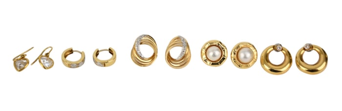 14K - 18K Yellow Gold Earring Lot. 4 pairs are 14K and 1 pair 18K size .5" - .75" wt. 11 grams