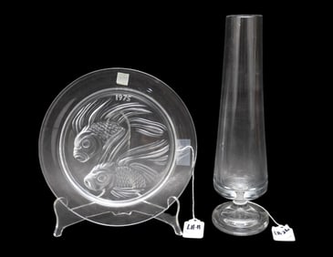 French Crystal, Lalique Dish & Baccarat Vase - Two French crystal articles. A) Lalique 1975 Dou de
