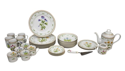 Georges Briard Victorian Gardens Porcelain Pcs, 7 Dinner Plates (10 3/8"dia), 3 Dessert Plates (7