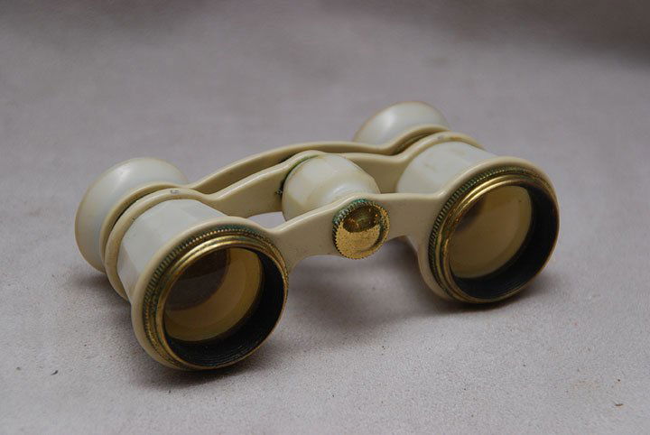 Pair of Russian bakelite opera glasses: Pair of Russian bakelite opera glasses