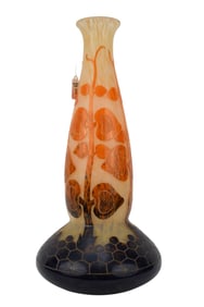 Charles Schneider Le Verre Francais Cameo Glass Vase, C. 1920s - An Art Deco era French cameo glass