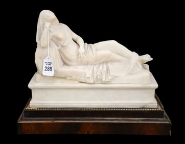 Italian Grand Tour Alabaster Sculpture After the Sleeping Ariadne - C. 19th century. Carved after