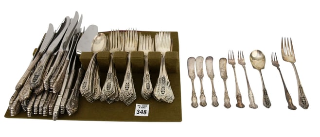 Wallace Rose Point Flatware Set. 16 Dinner Knives, 16 Salad Forks, 16 Dinner Forks, 16 teaspoons, 5