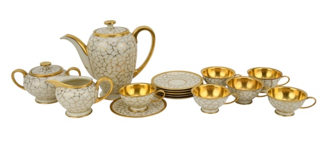 Rosenthal Porcelain Tea Set, incl; 6 Cups, 6 Saucers, Creamer, Sugar and Teapot, "Handmalerei
