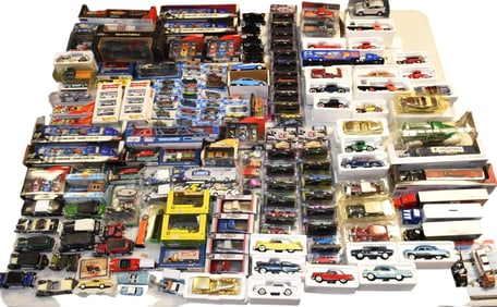 Estate Model Car Lot - Die-cast cars and trucks. Hot Wheels, Maisto, M2 Machines, and more!
