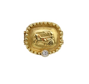 18K Yellow Gold Horse Diamond Ring. Horse and carriage with 1 paved diamond on top and 3 paved
