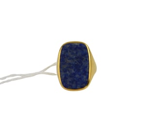 18k Yellow Gold Men's Lapis Ring. Size 6.5 wt. 14.2 grams