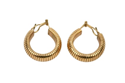 14K yellow Gold Hoop Earrings. Wt. 20.3 grams length 1.25"